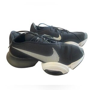 Nike Air Zoom SuperRep Training Shoe Black & White
Size 7 1/2
